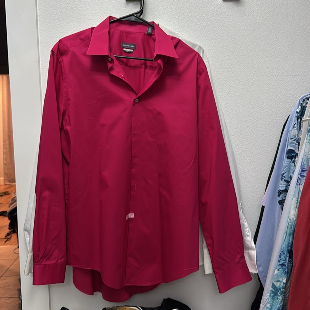Bundle of men’s button up dress shirts